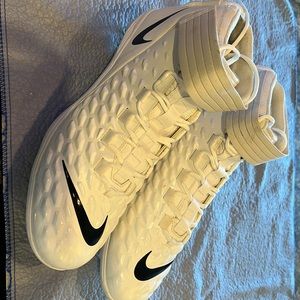 Nike Force Savage Pro 2 Football Cleats BV3981-100 Size 17